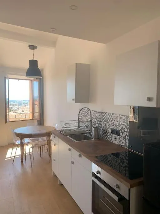 Appartement Vue Mer Et Ville 180 Degres Hyères